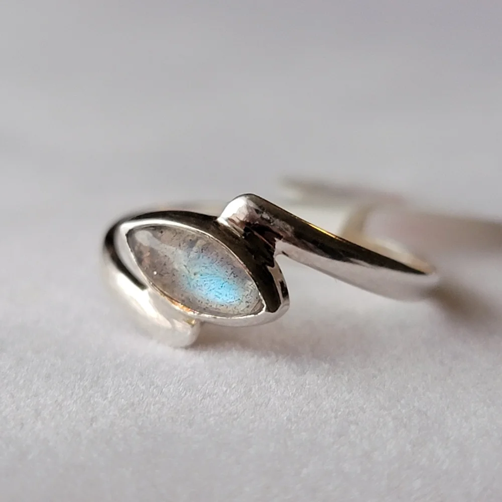 Labradorite Sterling Silver Dainty Marquise Ring
